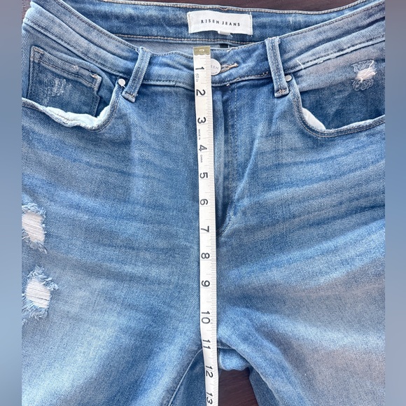 Risen wide leg jeans, distressed with raw edge hem, size 5/27 - Picture 4 of 7